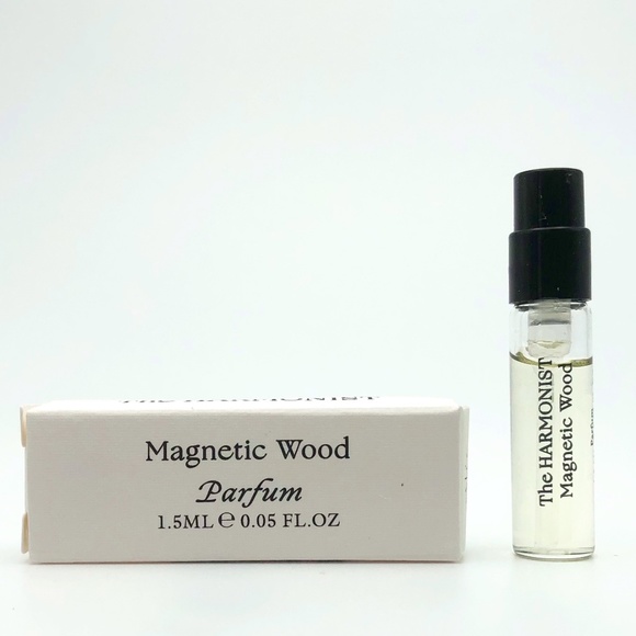 The Harmonist Magnetic Wood Man Woman Unisex Fragrance Travel Vial NEW In Box - Picture 1 of 1